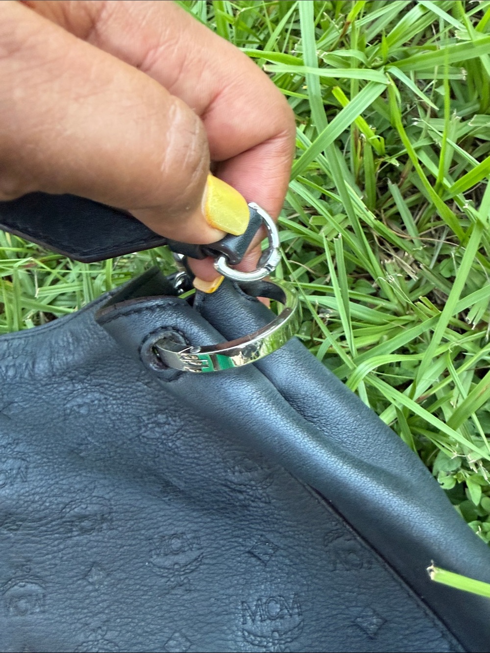 MCM Black Embossed Leather Shoulder Bag with Tan Trim - Picture 4 of 9